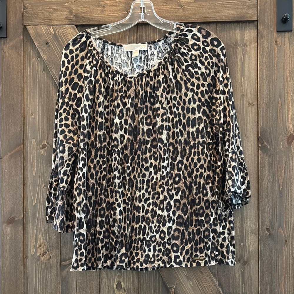 Michael Kors Brown and Black 3/4 Sleeve with Ruffled End XL